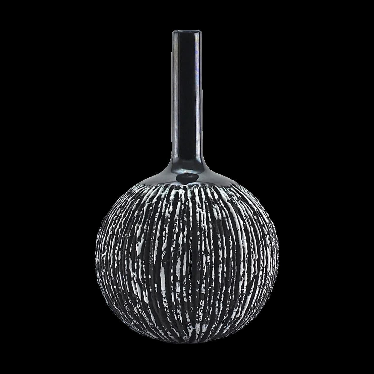 Vase V003