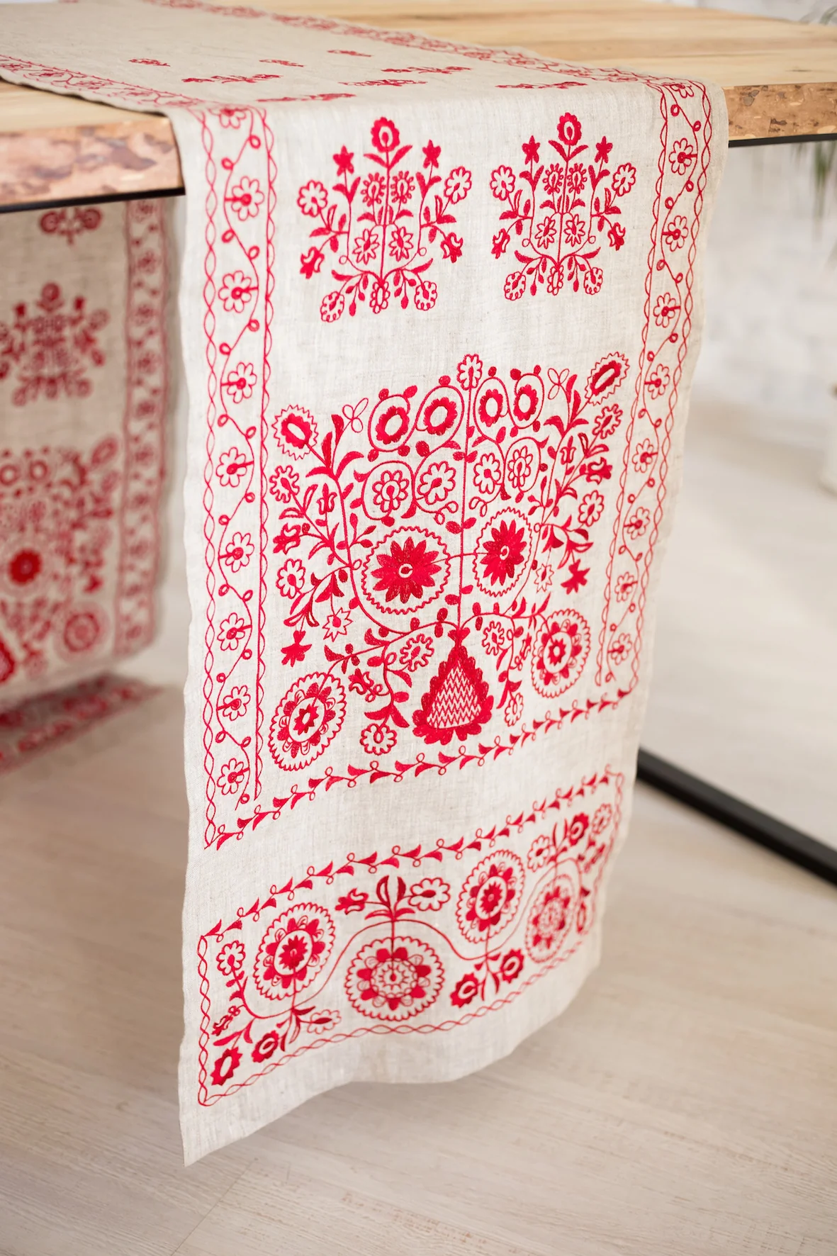Antique Embroidered Towel R006