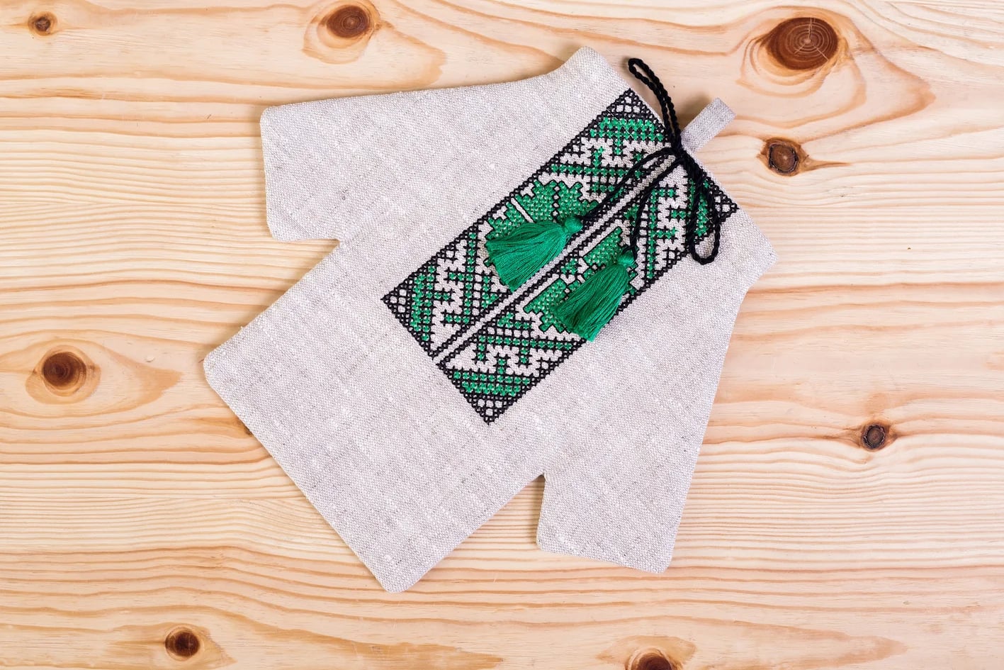 Embroidered Oven Mitts R007