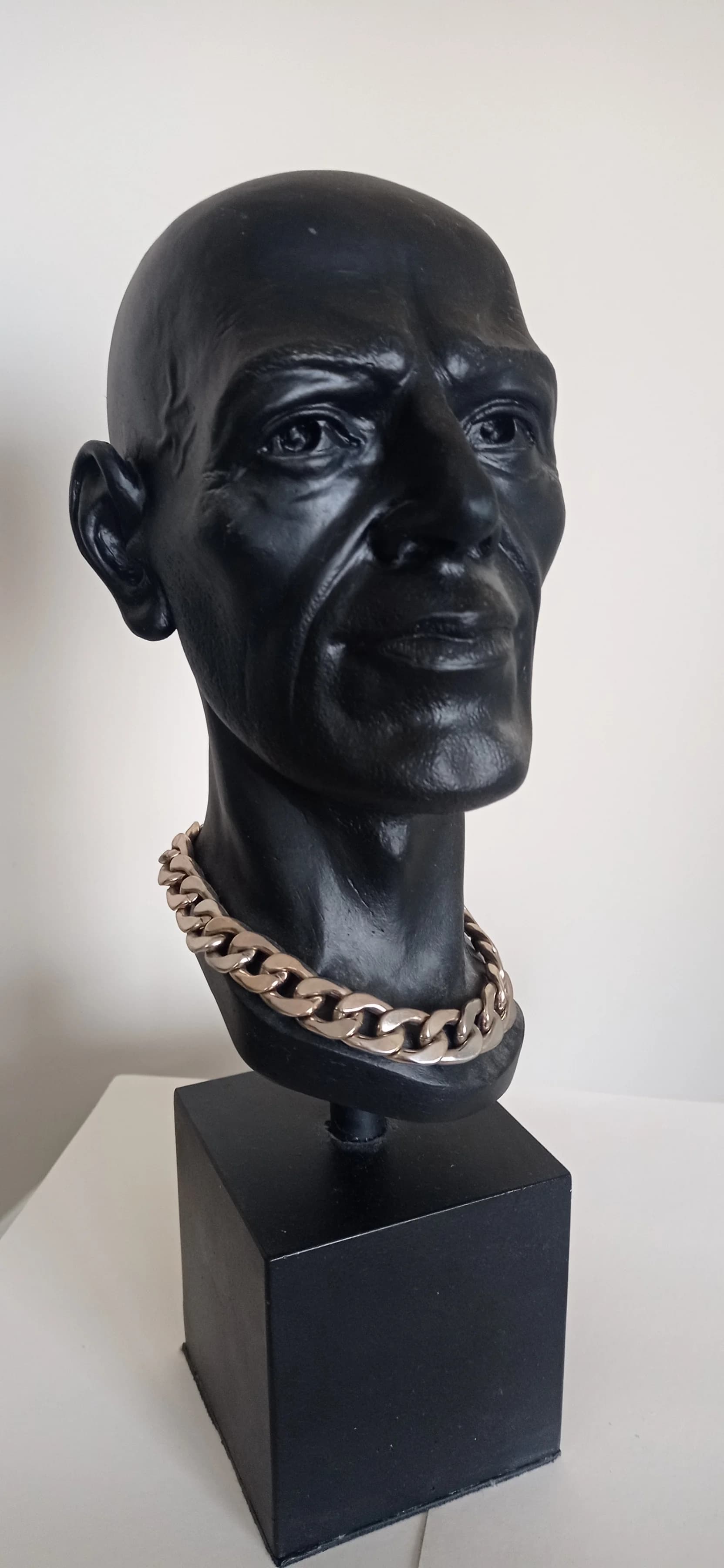 "BRUTALITY" from the personalization series — Sculpture · Evhen Kozanevych