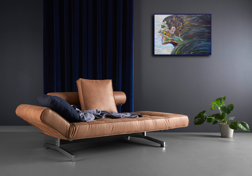 An hour before victory